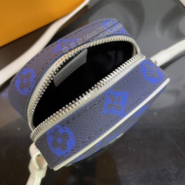 LOUIS VUITTON專櫃新款包包 路易威登Carry It手袋 LV男士老花字體絲印肩背斜挎包 M46116  ydh4150